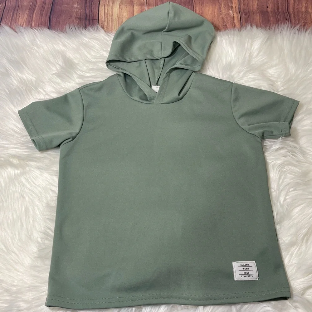 SHEIN Youth Boy Size 6 Hooded Short Sleeve Shirt